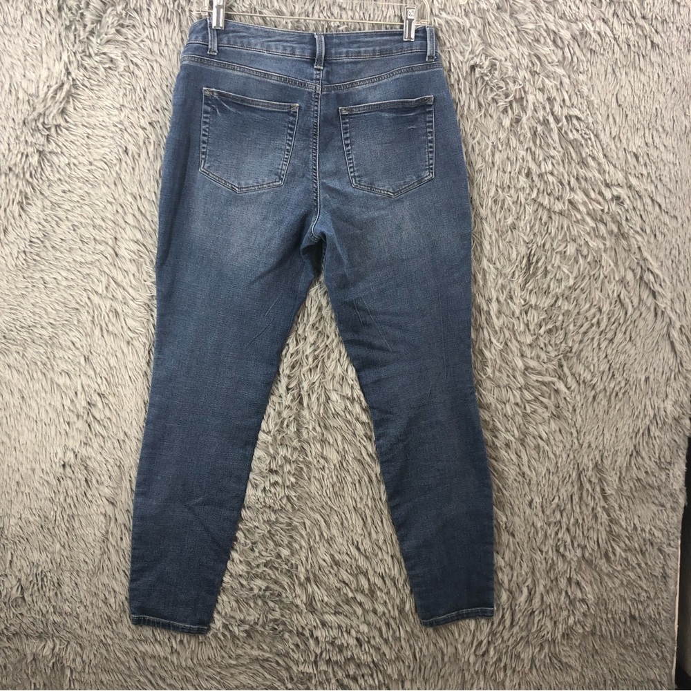 Maurices Jeans Womens Medium Distressed Whiskered Ankle Jeans